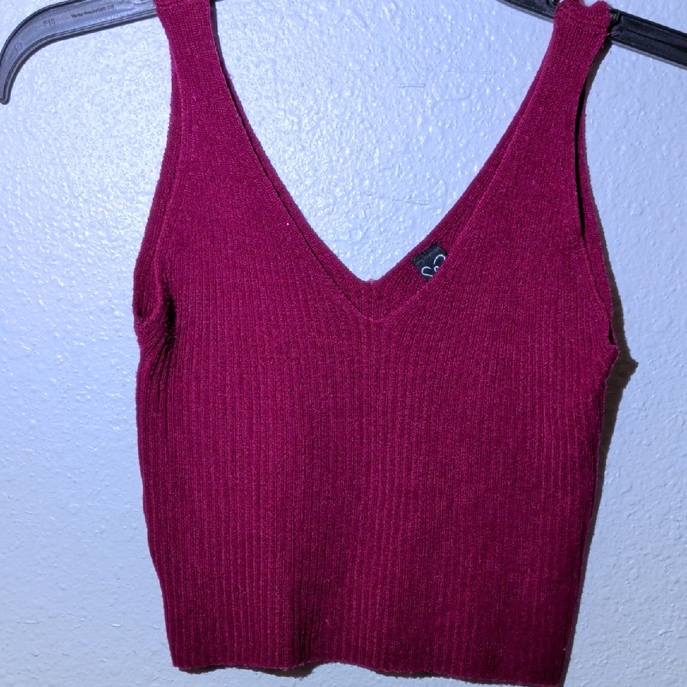 Windsor DeepRed V-Neck Top